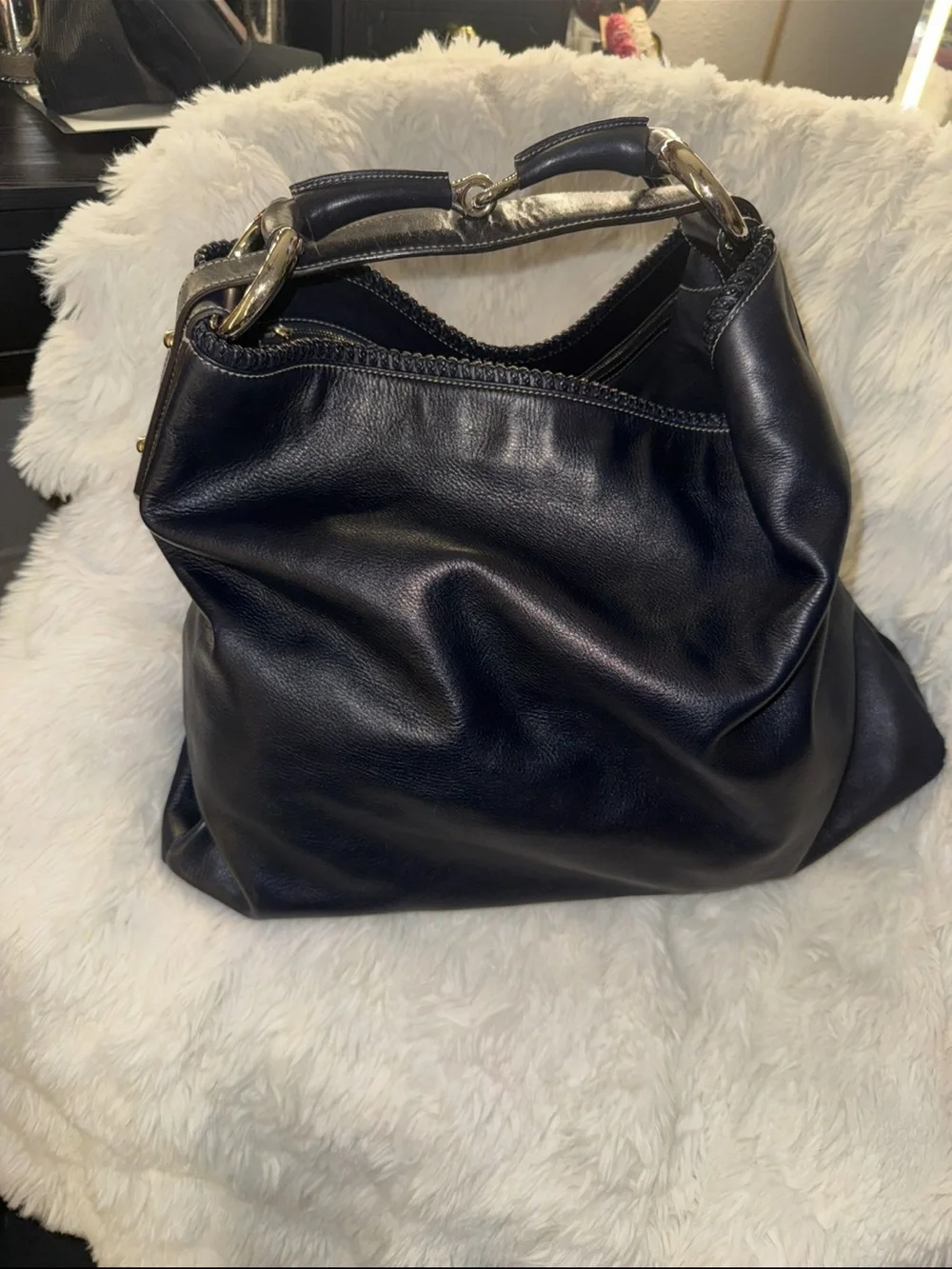 Gucci Navy Blue Horsebit Hobo Women’s Leather Hobo Bag with Gold Tone Hardware